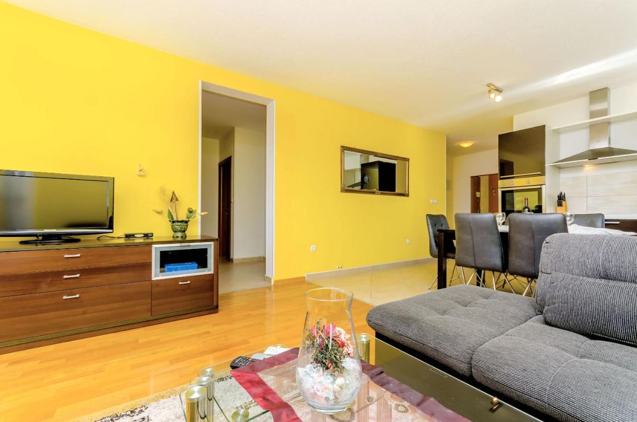 Apartments Melita Трогир Экстерьер фото